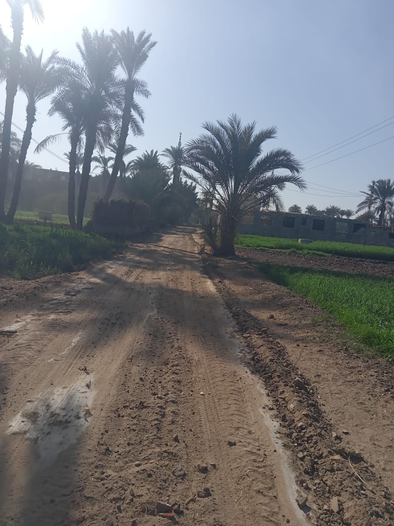 حملات مكثفة للنظافة ورفع الإشغالات وتحسين المظهر الحضاري بمركز ومدينة إطسا