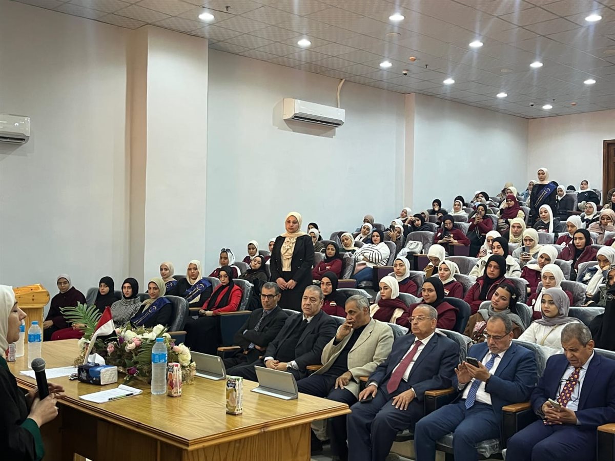 جانب من الندوة التوعوية