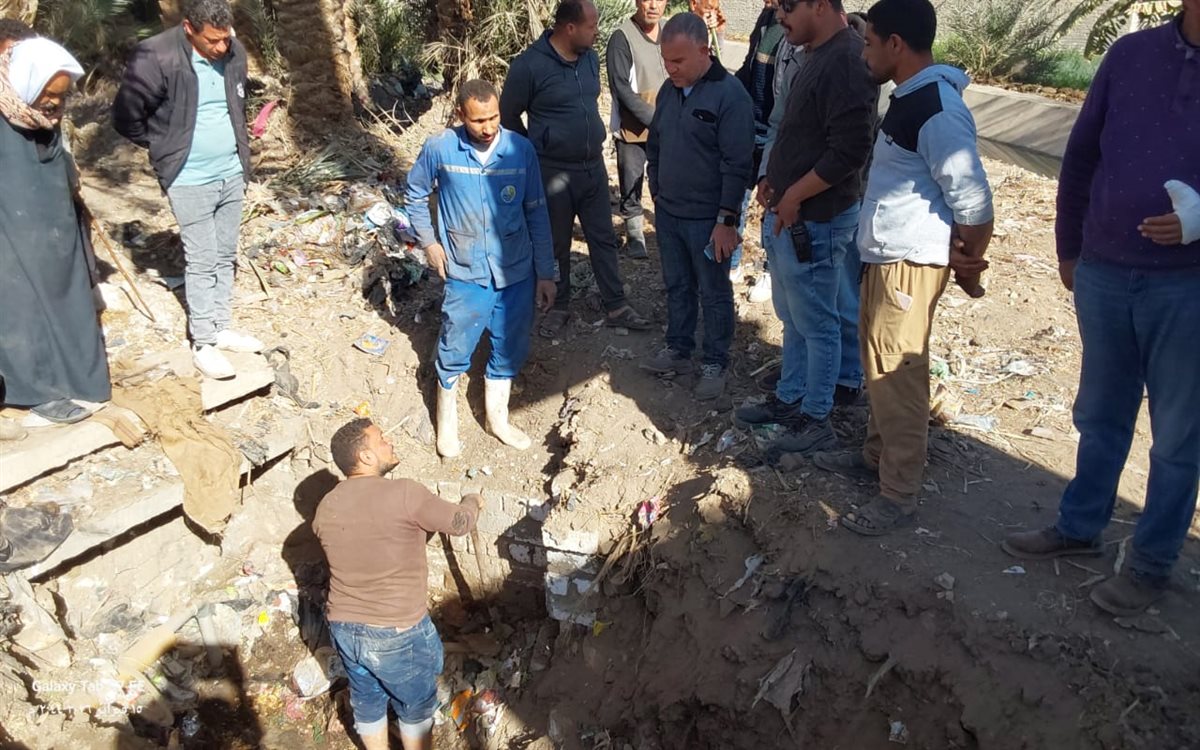 رئيس مياه الفيوم يتفقد خزان ورافع بيهمو ويتابع مسار الخط المغذي لتحسين ضغوط المياه بسنورس