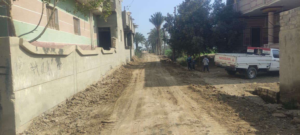 حملات يومية للنظافة العامة ورفع القمامة والمخلفات بمركز ومدينة أبشواي