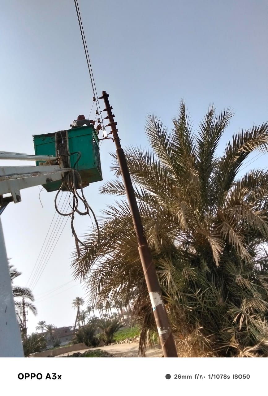 حملات يومية للنظافة العامة ورفع القمامة والمخلفات بمركز ومدينة أبشواي