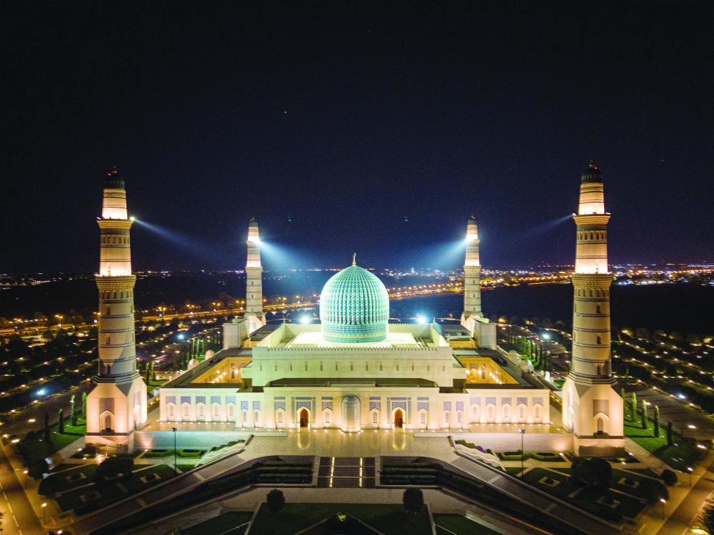 <strong>عمان تستعد لاستقبال شهر رمضان</strong>