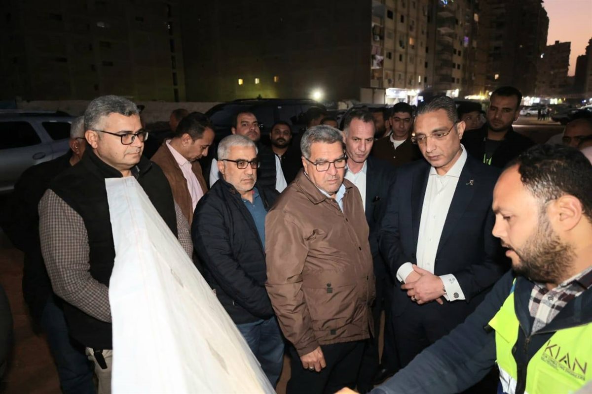 جانب من متابعة محافظ الجيزة لأعمال رفع المخلفات