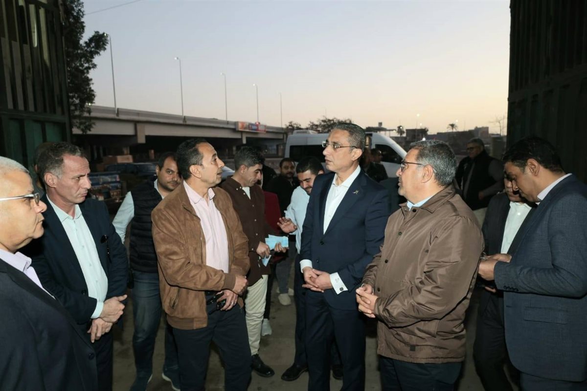 جانب من متابعة محافظ الجيزة لأعمال رفع المخلفات