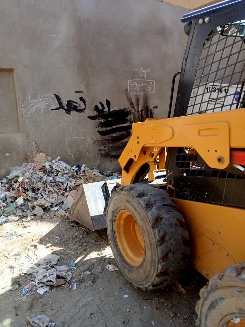 حملات مكثفة للنظافة ورفع الإشغالات وتحسين المظهر الحضاري بمركز ومدينة إطسا