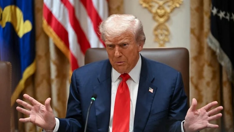 <strong>دونالد ترامب</strong>