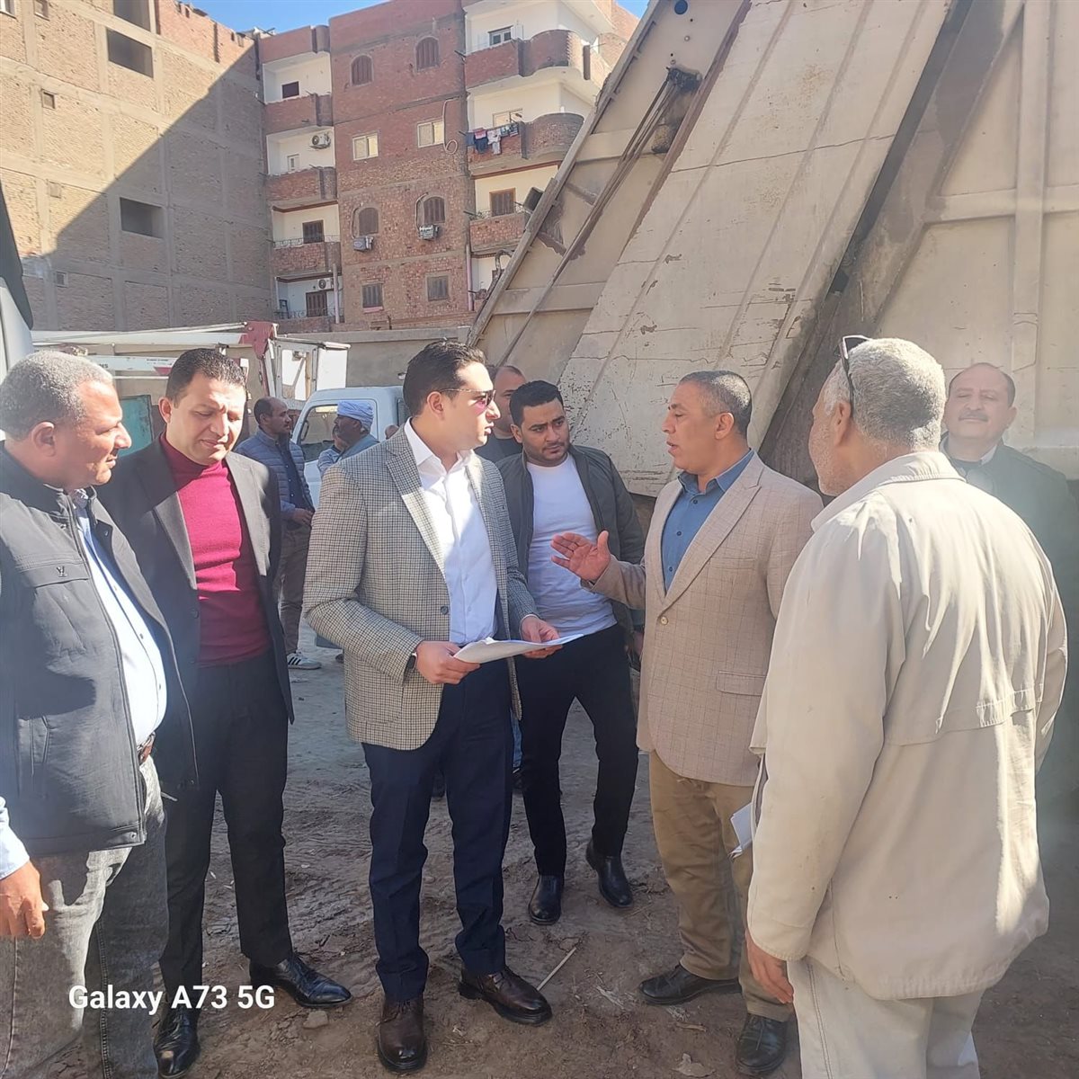 نائب محافظ الفيوم يترأس لجنة لمعاينة مصنع تدوير القمامة بالعدوة لحصر المعدات وإعداد تقرير بمدى كفاءتها