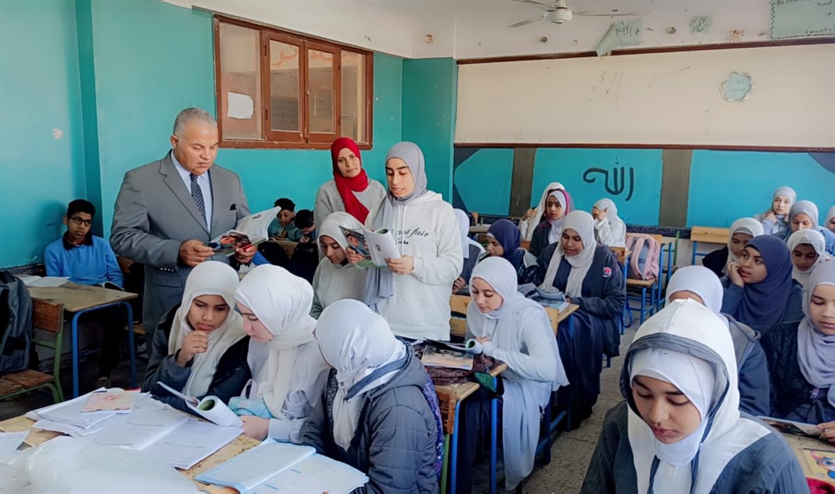 قبيصي في جولة مفاجئة لمتابعة انضباط وانتظام العملية التعليمية بمدارس شرق الفيوم