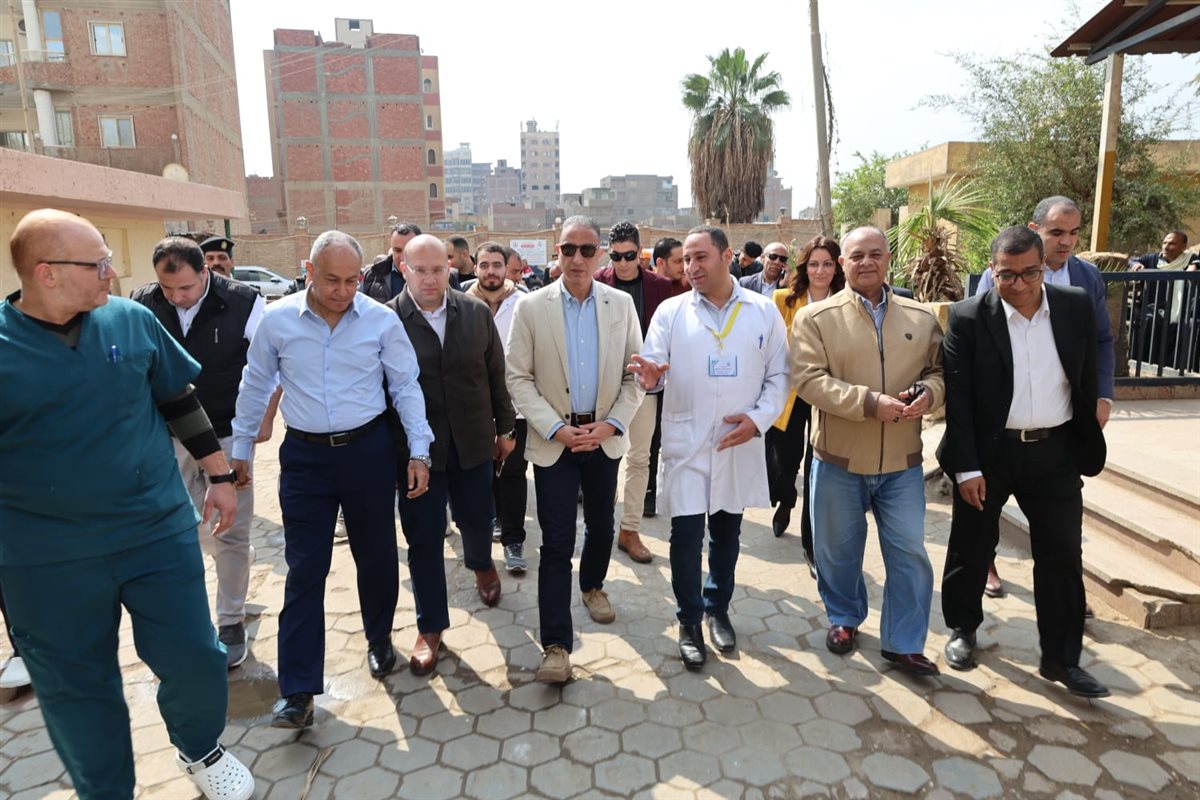 جانب من زيارة محافظ الجيزة لمستشفى البدرشين&nbsp;