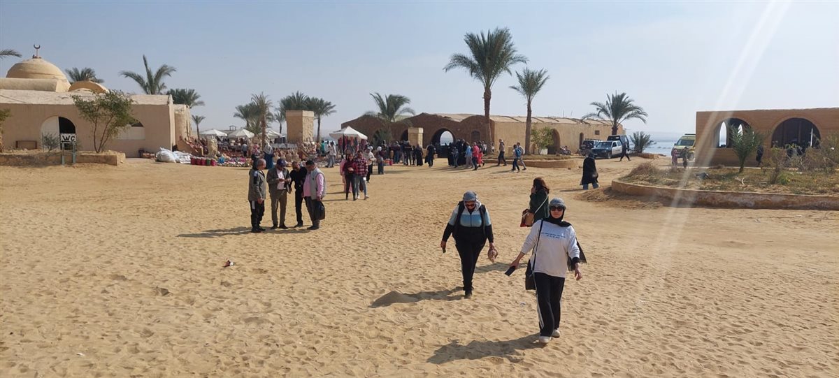 رحلة سياحية تثقيفية لمعلمي التربية والتعليم للمناطق السياحية والأثرية بالفيوم&nbsp;