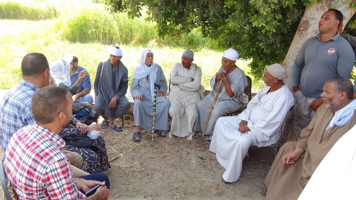 متابعة ميدانية مكثفة لحقول القمح بطامية وتوصيات هامة للمزارعين خلال مرحلة طرد السنابل<br>&nbsp;
