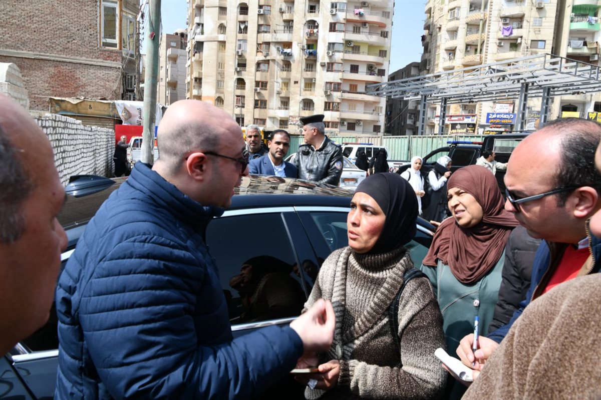 محافظ الفيوم يتفقد أحد المواقع المقترحة لنقل موقف سيارات العدوة وسيلا