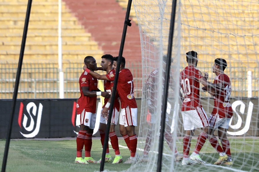 <strong>الأهلي والمقاولون العرب</strong>