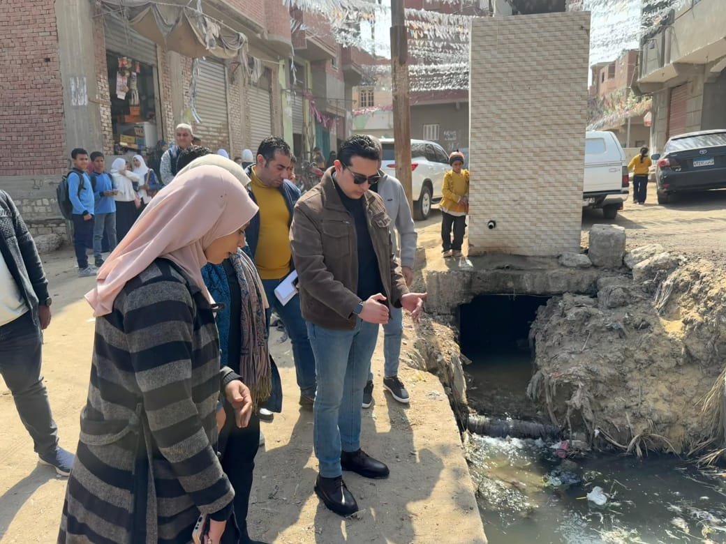 نائب المحافظ يتفقد مشروعات الخطة الاستثمارية بأبشواي.. ويعقد لقاءً لخدمة المواطنين بالخالدية