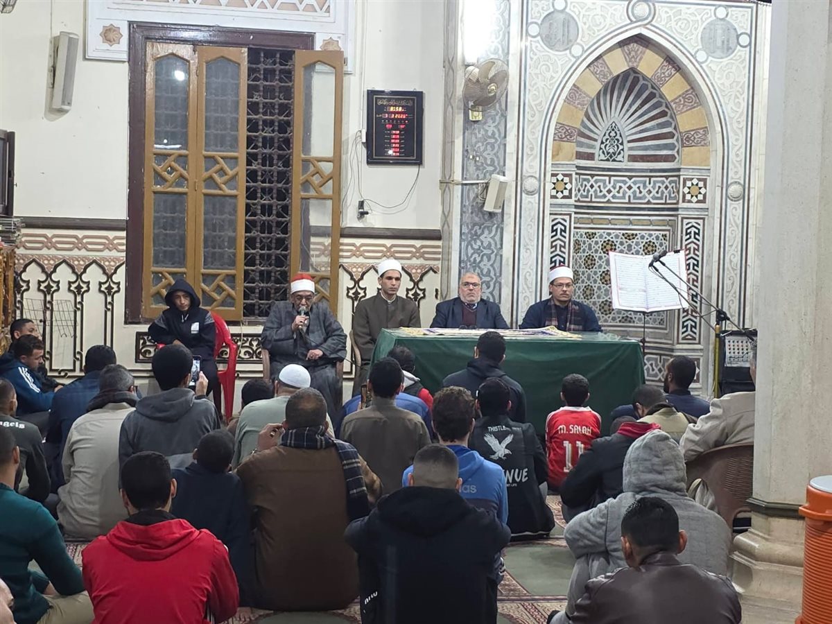 أوقاف الفيوم تواصل فعاليات ملتقى الفكر بمسجد ناصر الكبير بعنوان 