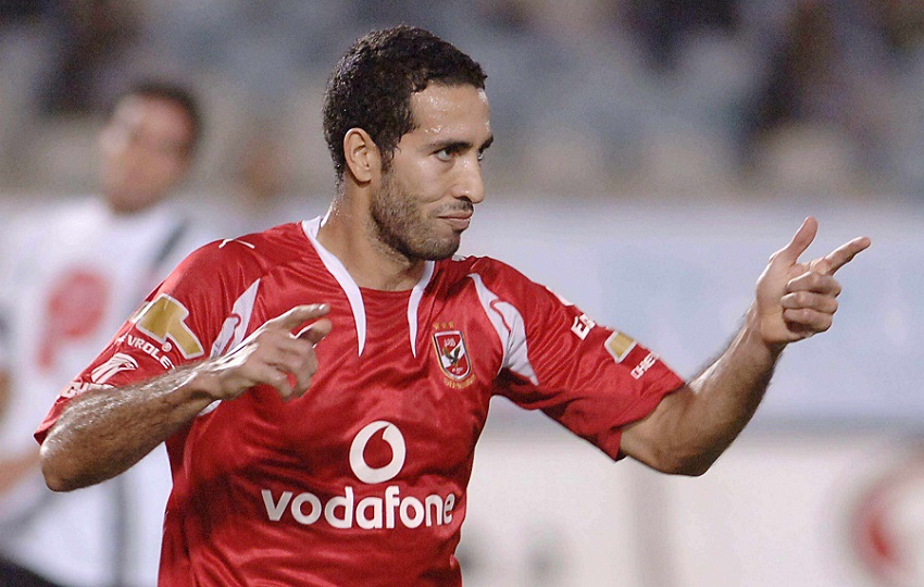 <strong>محمد أبو تريكة - هداف مواجهات الأهلي وطلائع الجيش</strong>