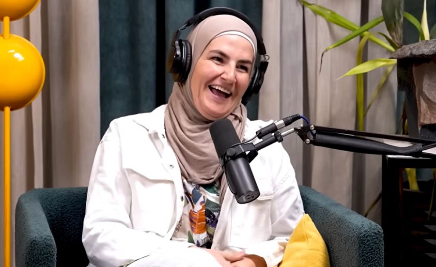 <strong>ألمانية اعتنقت الإسلام بسبب موقف عن صلاة الجمعة</strong>
