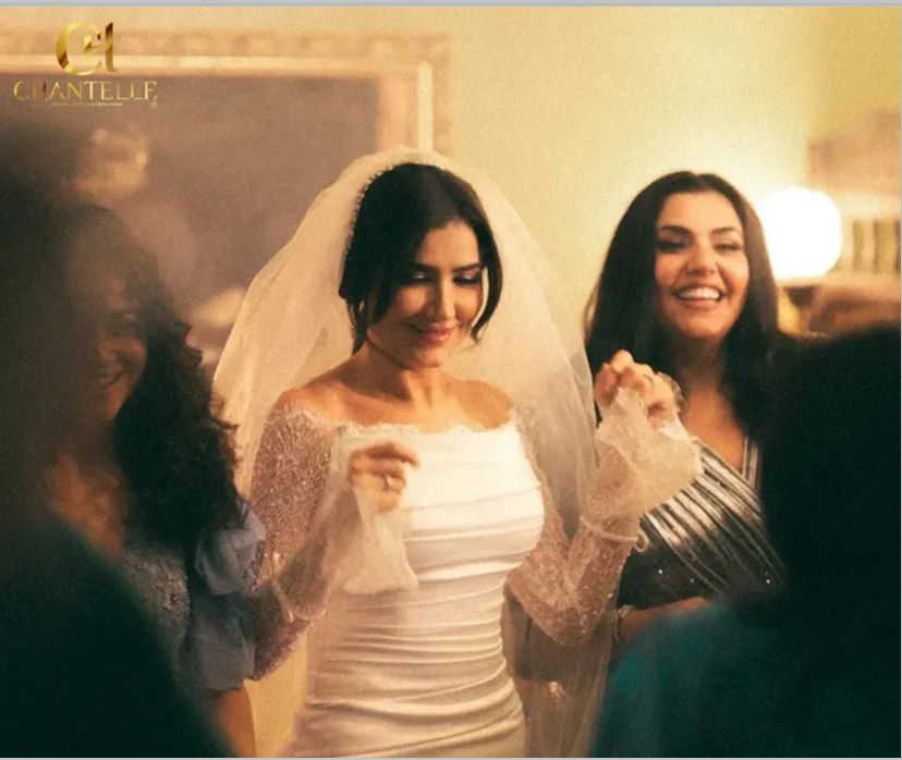 فستان زفاف مي عمر