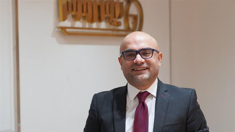 الكاتب الصحفي أحمد صبري