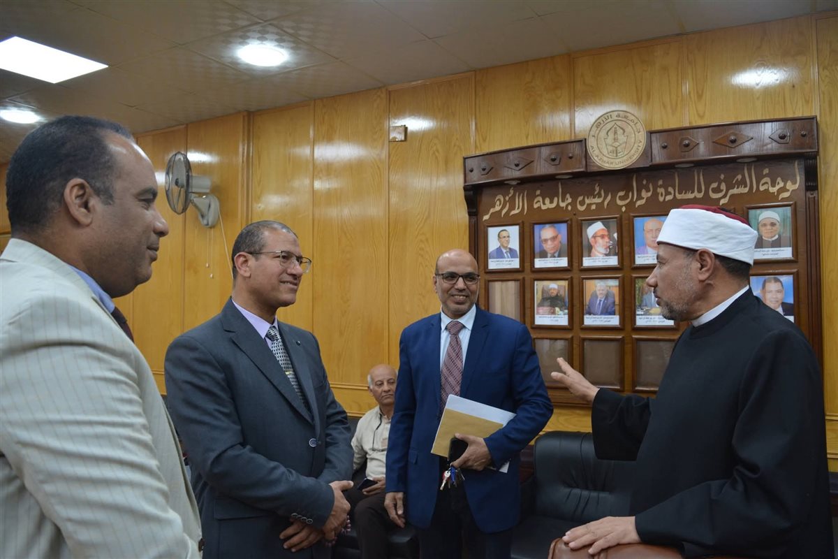 نائب رئيس جامعة الأزهر للوجه القبلي&nbsp;