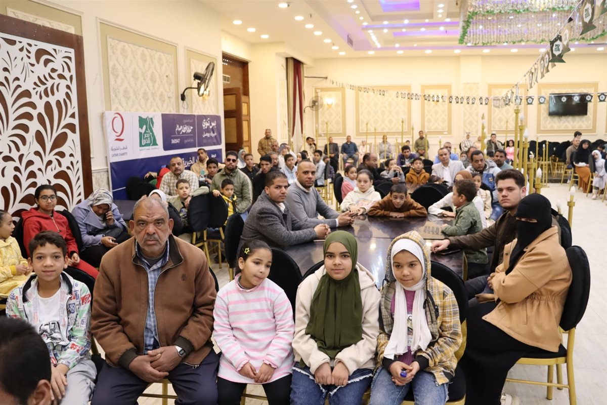رئيس مياه الفيوم يكرم 50 من أبناء العاملين حفظة القرآن الكريم