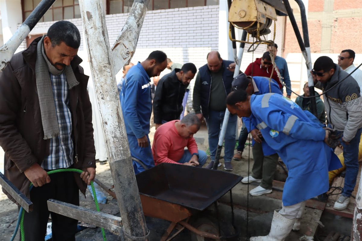 رئيس مياه الفيوم يتابع أعمال تأهيل محطات الصرف الصحي بإطسا وسنورس ويوجه بتحسين ضغوط مياه الشرب بعزبة الحوشي