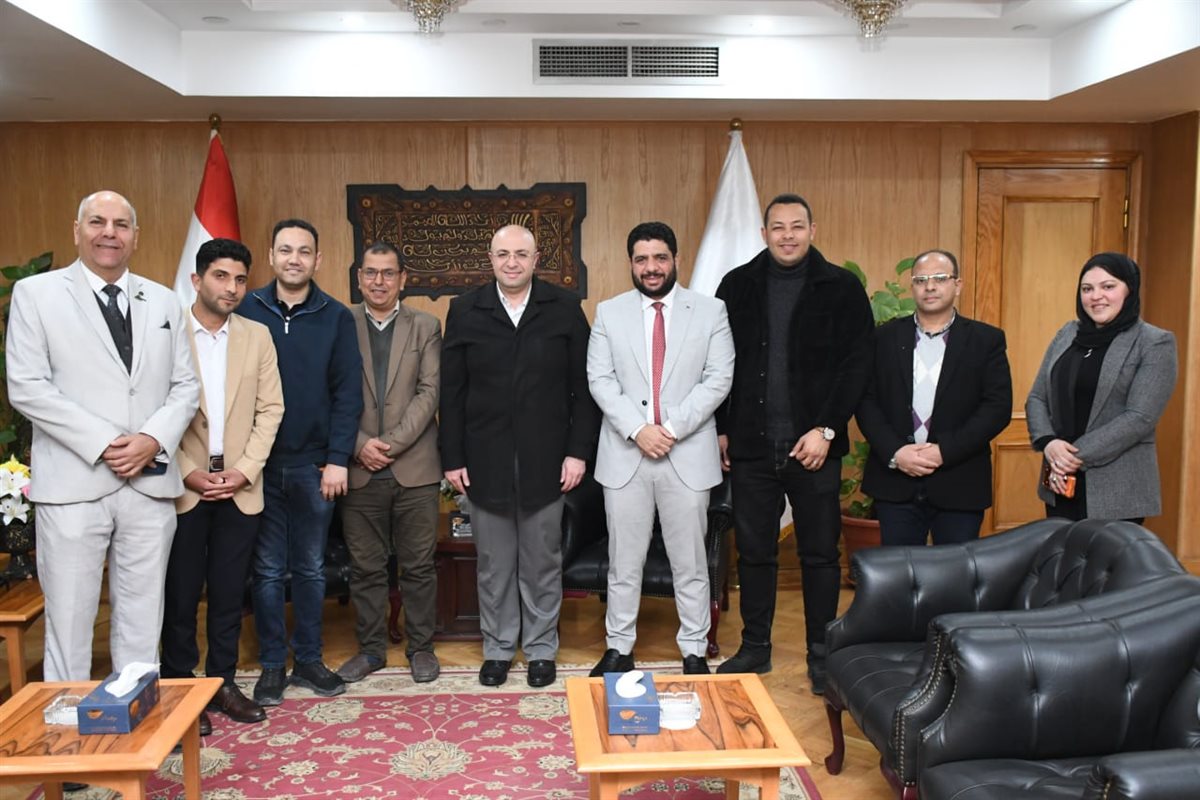 محافظ الفيوم يستقبل وفد نقابة المهندسين للتهنئة بتجديد ثقة القيادة السياسية.. وتعزيز سبل التعاون المشترك