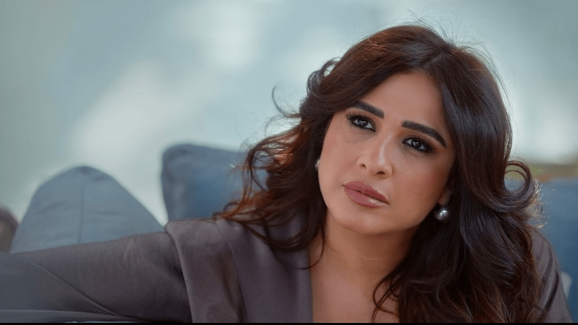ياسمين عبدالعزيز في “وننسى اللي كان”