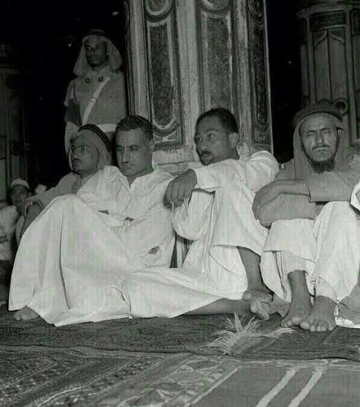الرئيسان عبدالناصر والسادات
