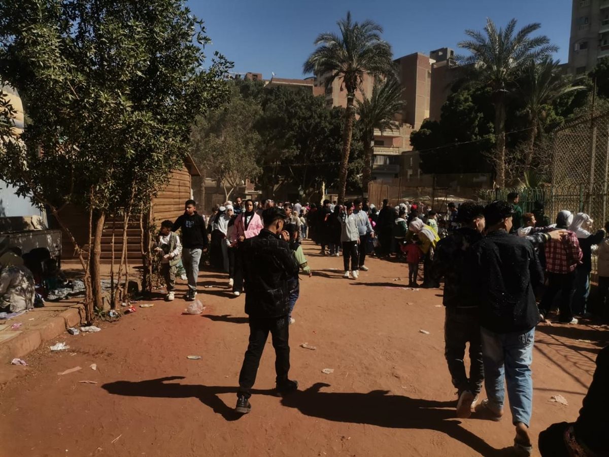 إقبال المواطنين على حدائق الحيوان