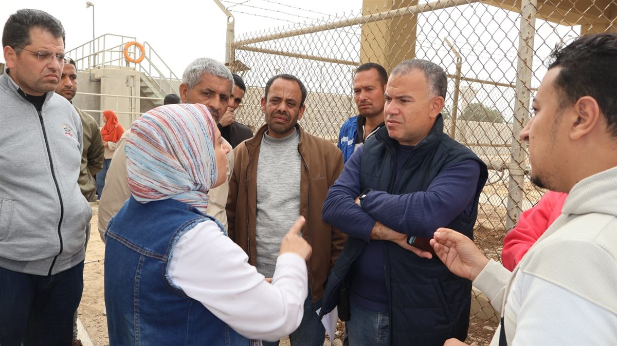 رئيس مياه الفيوم يتفقد محطة معالجة الصرف الصحي بقحافة للتأكد من جاهزيتها لأستقبال مياه الأمطار