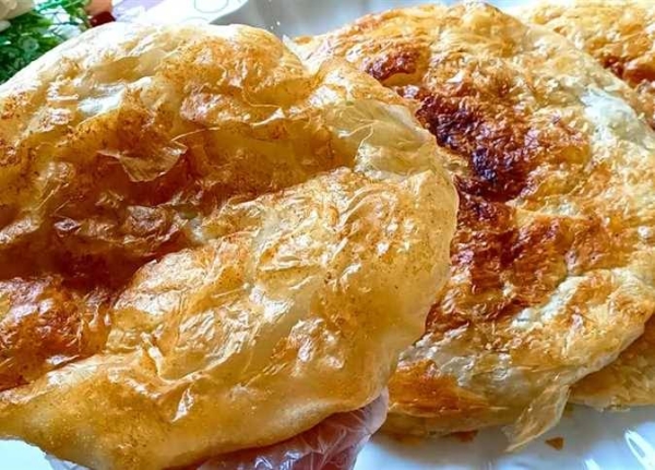 طريقة عمل الفطير المشلتت