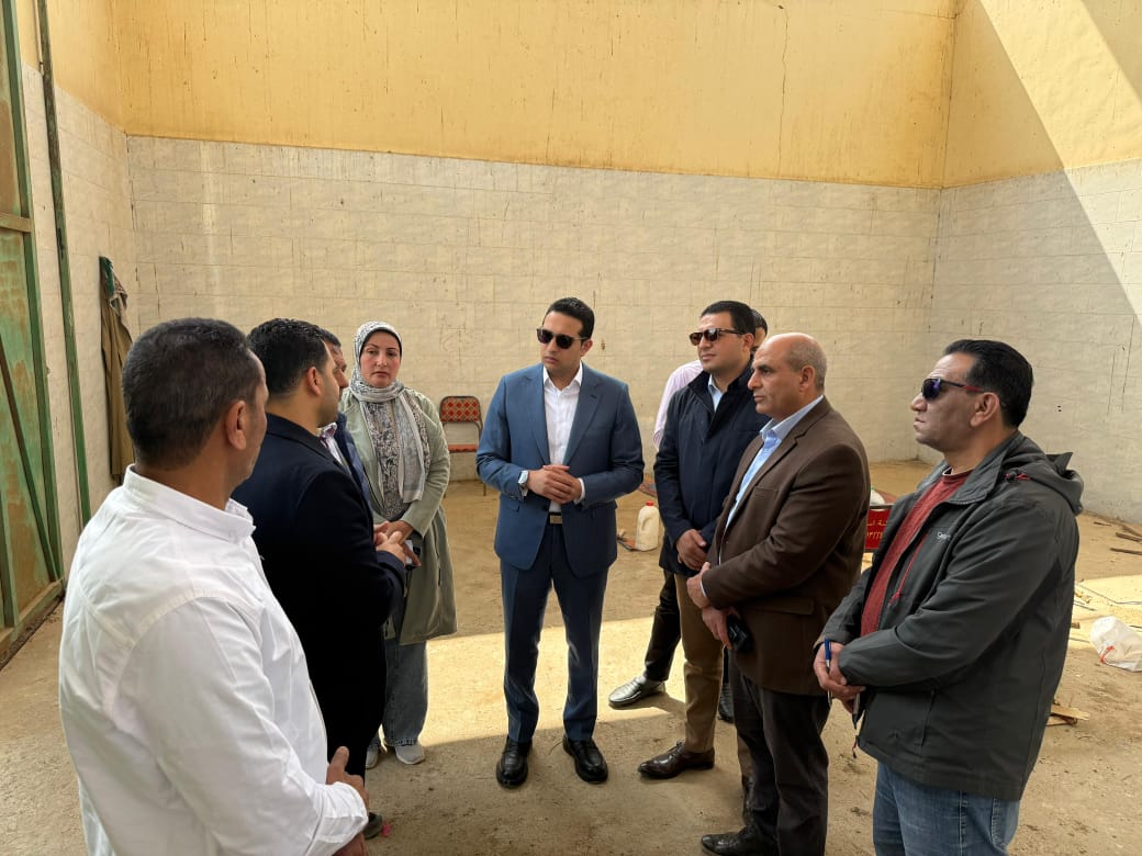 نائب محافظ الفيوم يتفقد أعمال رصف طريق مدخل سنورس ويتابع منظومة جمع ونقل المخلفات&nbsp;