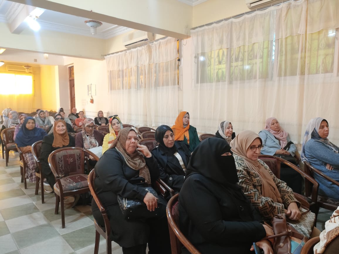 مياه الفيوم: لقاءات توعوية لمنسقي ومشرفي ومديري 450 مدرسة ابتدائية ضمن مشروع «صحتهم مستقبلهم»