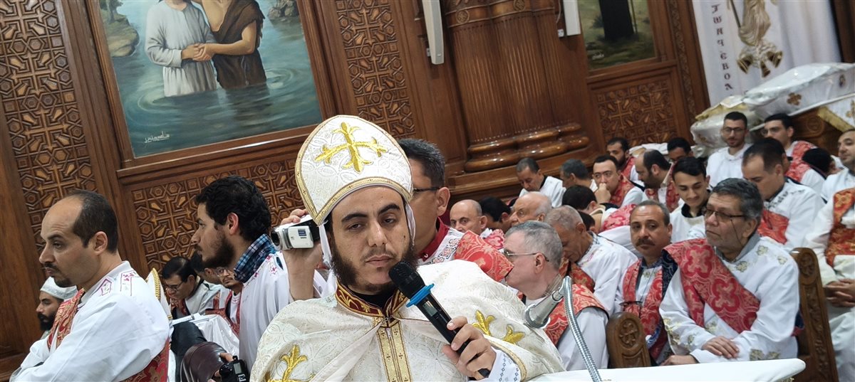 ترانيم وأجراس وصلوات.. كنائس الفيوم تحتفل بعيد القيامة المجيد&nbsp;