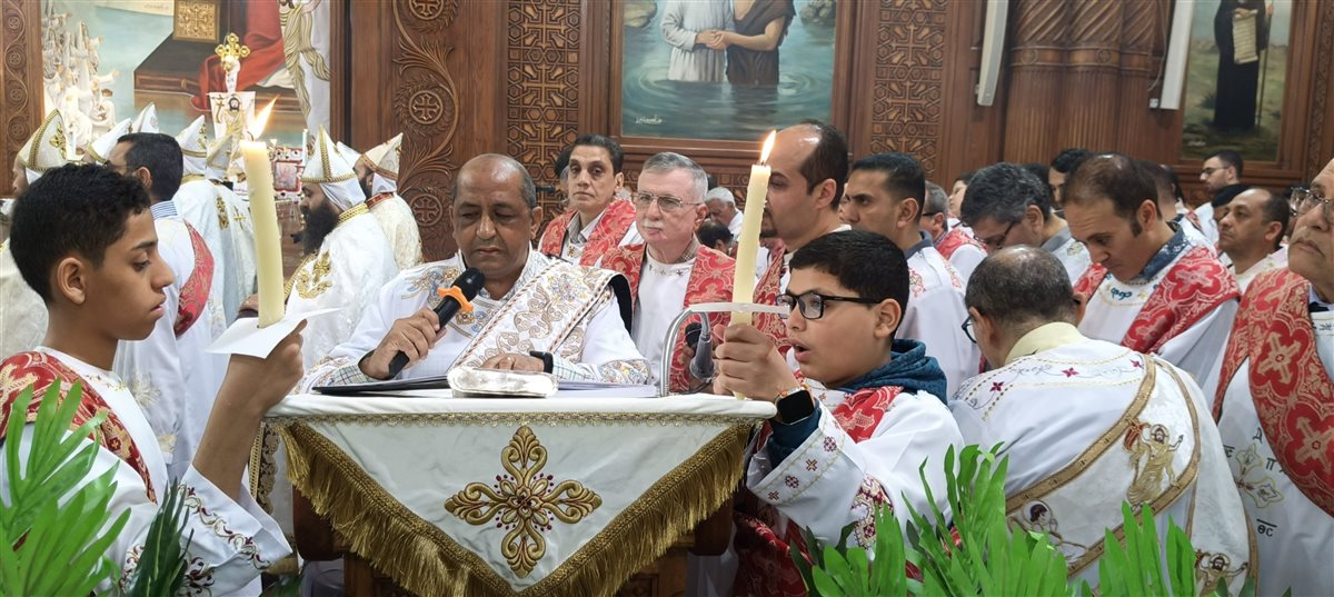 ترانيم وأجراس وصلوات.. كنائس الفيوم تحتفل بعيد القيامة المجيد&nbsp;