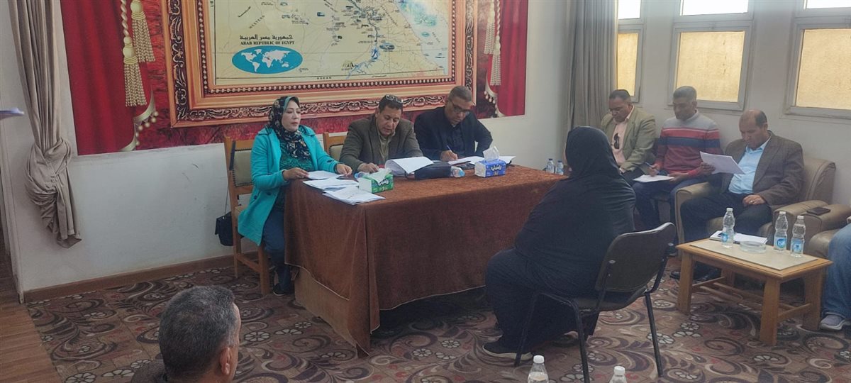 سكرتير عام الفيوم المساعد يعقد لقاءً لخدمة المواطنين بمركزإطسا.. ويوجه بحلها&nbsp;