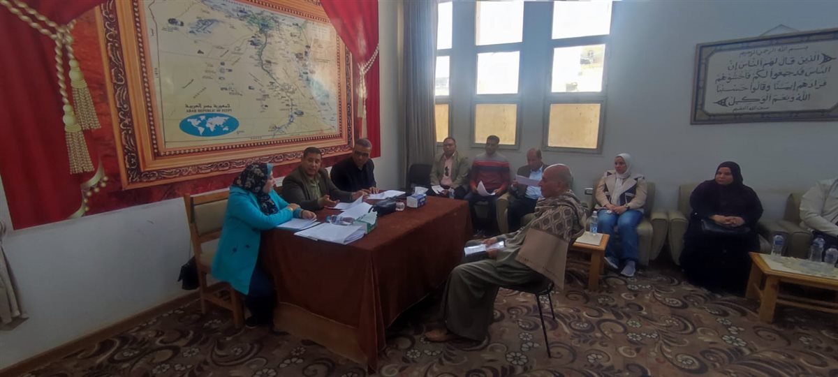 سكرتير عام الفيوم المساعد يعقد لقاءً لخدمة المواطنين بمركزإطسا.. ويوجه بحلها&nbsp;