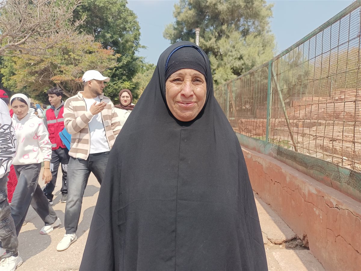 جانب من الحديقة