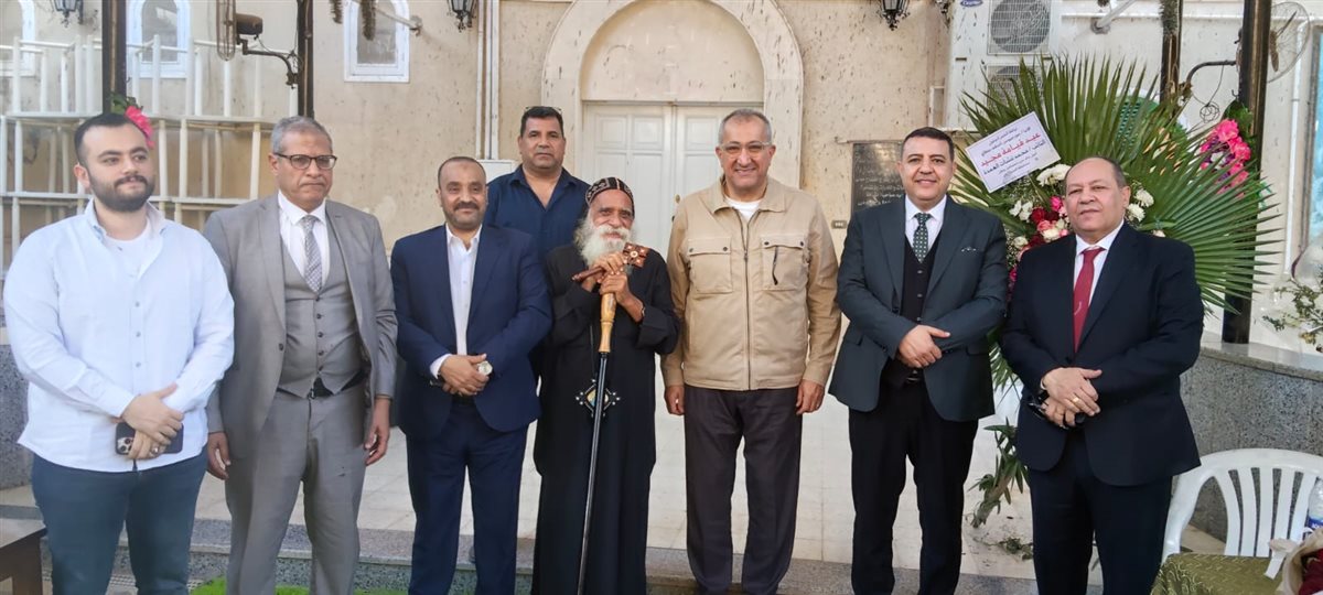حزب حماة الوطن بالمنيا يهنئ الأقباط بعيد القيامة المجيد