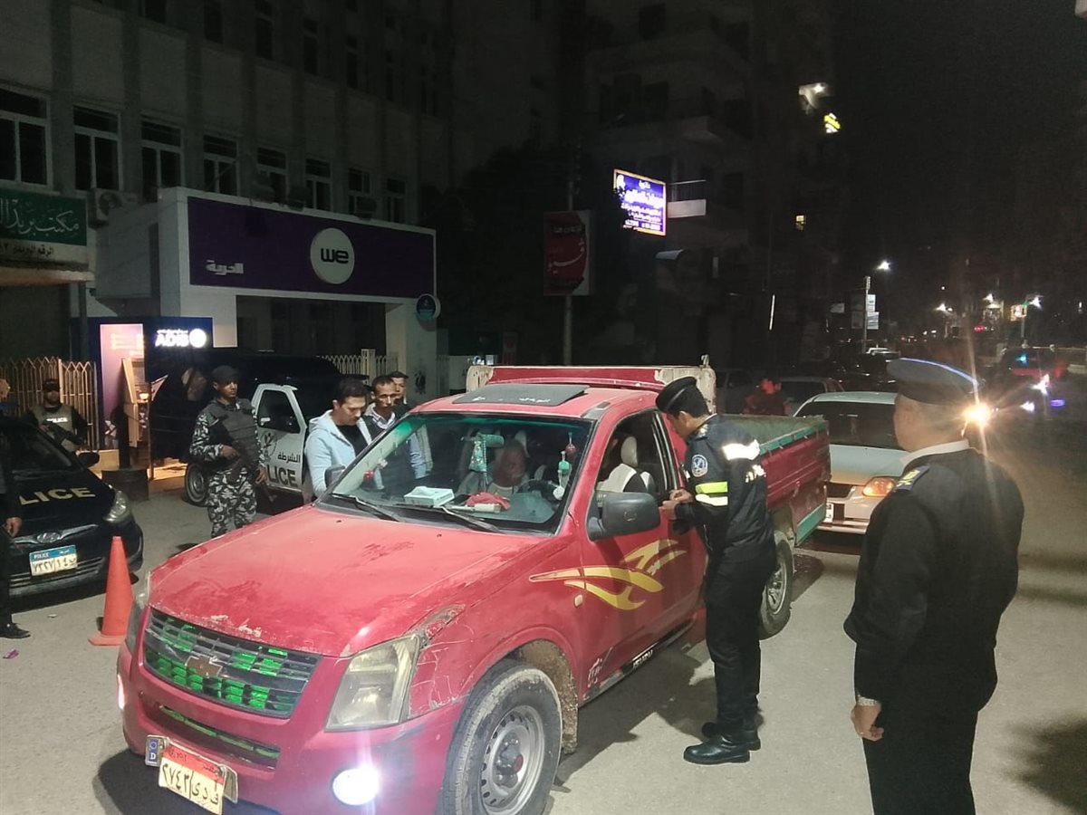 إستجابة لشكاوى المواطنين.. حملات مكبرة تضرب بؤر الجريمة بالفيوم وتحكم السيطرة الأمنية والمرورية