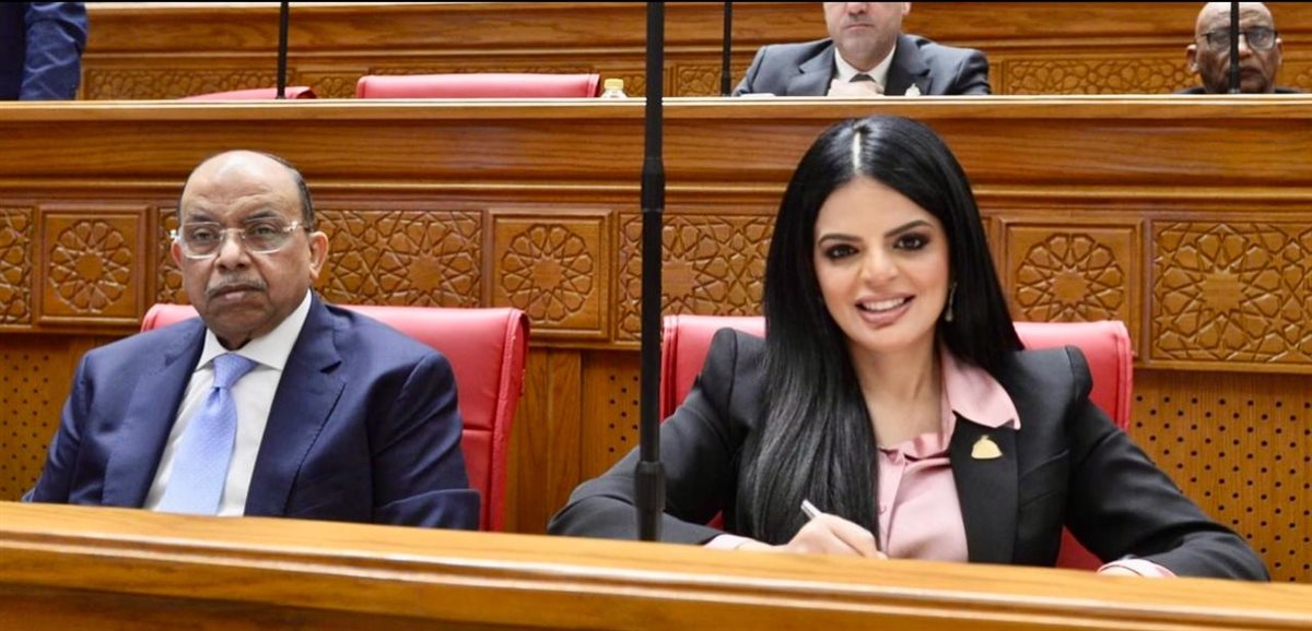 النائبة زينب بشير