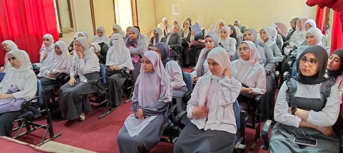 مياه الفيوم بالتعاون مع مركز إعلام الفيوم تعقد ندوة حول ترشيد استهلاك المياه