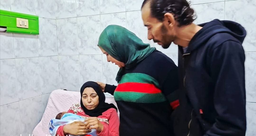 عودة رضيعة مستشفى الحسين إلى والدتها