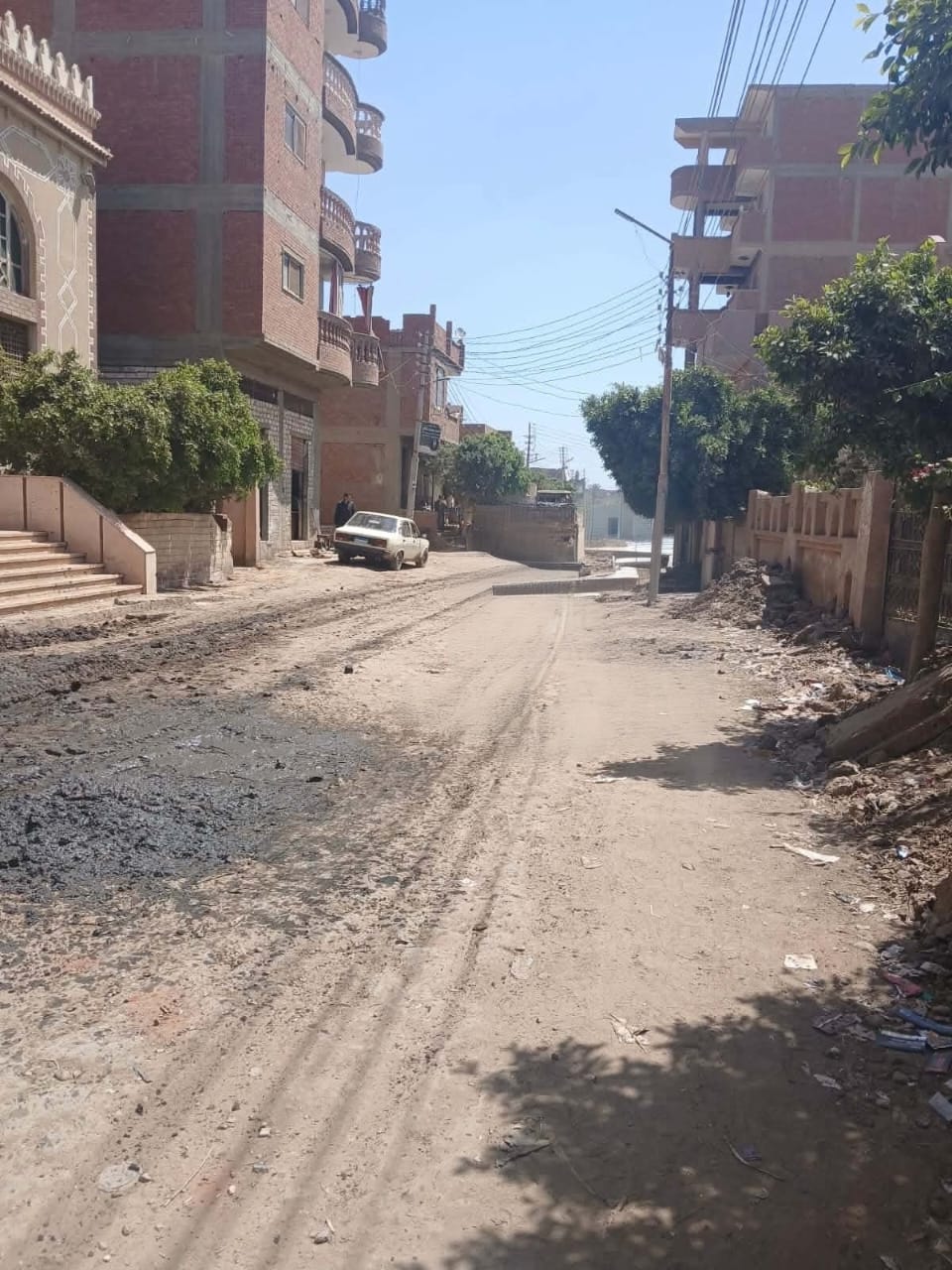 غنيم: انتهاء أعمال كسح تراكمات المياه وتسليك مواسيرالصرف الصحي بالسنباط ومناشي الخطيب