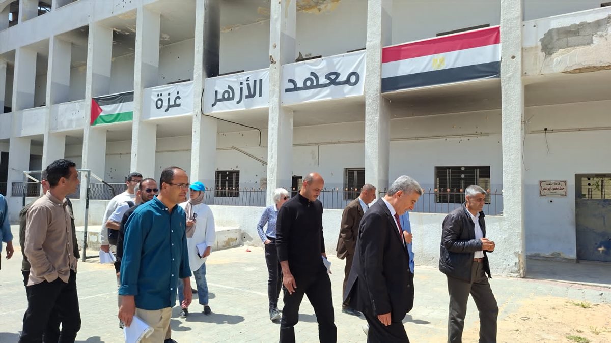 جانب من الزيارة