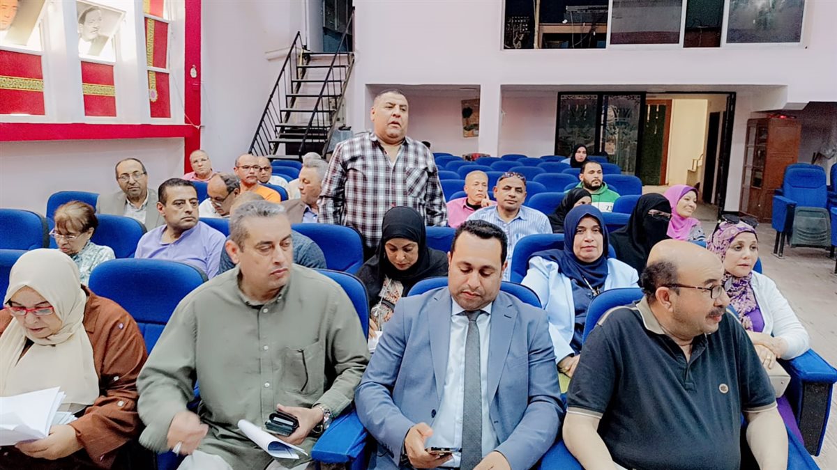 تعليم الفيوم يشدد على رفع نسب دخول طلاب الصف الأول الثانوي على المنصة التعليمية&nbsp;