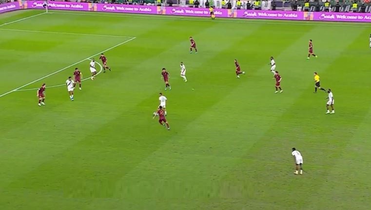 <strong>فيسيل كوبي ضد الأهلي</strong>