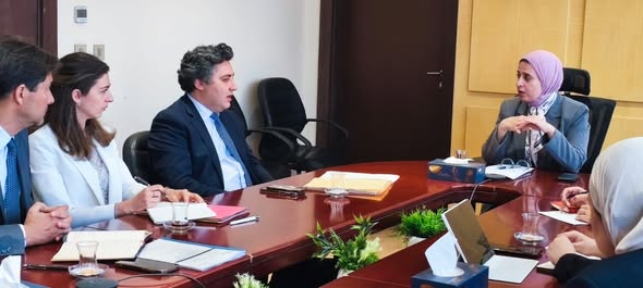 <strong>نائبة وزير الخارجية تستقبل وفد الشؤون الاقتصادية وتطوير الأعمال الدولية بوزارة الخزانة الفرنسية</strong>