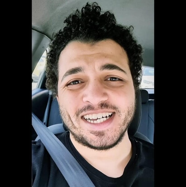 <strong>عدنان صلاح السيد</strong>